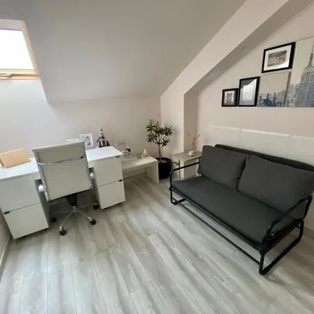 Lejlighed 150m2 Truskawkowe Garden, Flowers, Terrace, Barbecue *