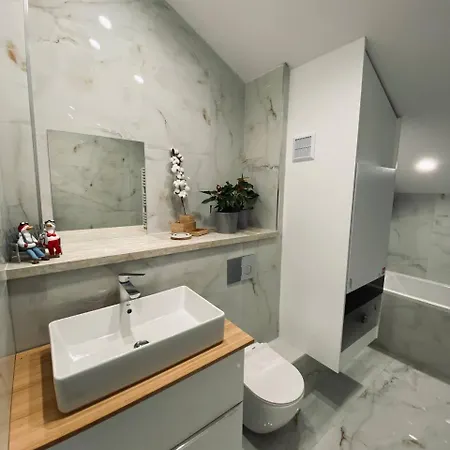150m2 Truskawkowe Garden, Flowers, Terrace, Barbecue Apartamento *