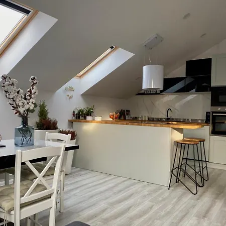 Apartamento 150m2 Truskawkowe Garden, Flowers, Terrace, Barbecue *