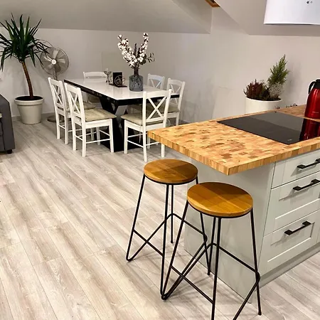 Lejlighed 150m2 Truskawkowe Garden, Flowers, Terrace, Barbecue Kobylka