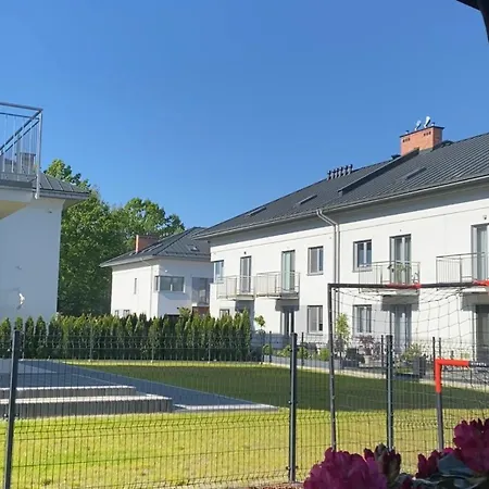 Lejlighed 150m2 Truskawkowe Garden, Flowers, Terrace, Barbecue *